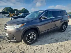 5TDJZRFH5JS525064 2018 TOYOTA HIGHLANDER