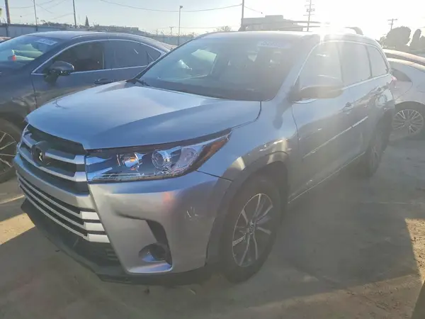 5TDJZRFH5JS547954 2018 TOYOTA HIGHLANDER - Image 1