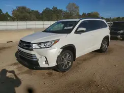 5TDJZRFH5JS800674 2018 TOYOTA HIGHLANDER