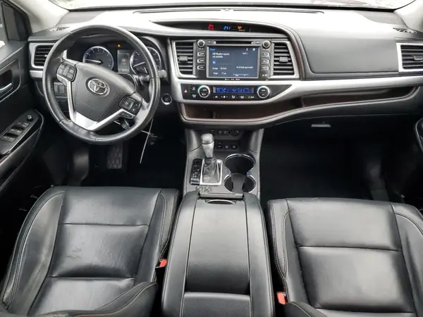 5TDJZRFH5JS863435 2018 TOYOTA HIGHLANDER - Image 8
