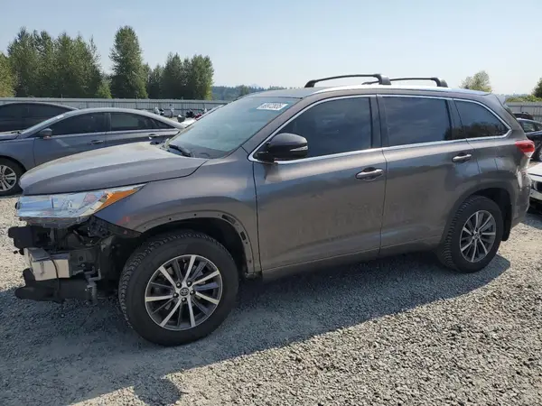 5TDJZRFH5JS874693 2018 TOYOTA HIGHLANDER - Image 1