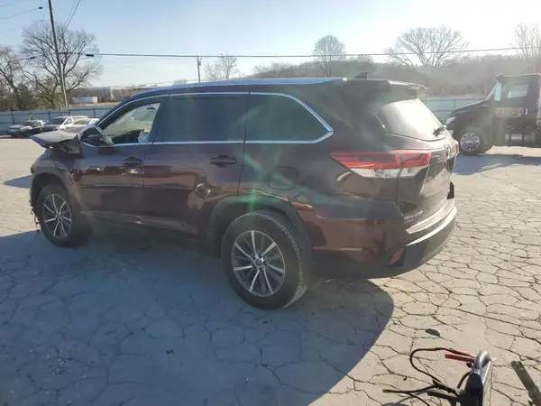 5TDJZRFH5JS874841 2018 TOYOTA HIGHLANDER - Image 2