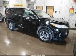5TDJZRFH5JS904713 2018 TOYOTA HIGHLANDER