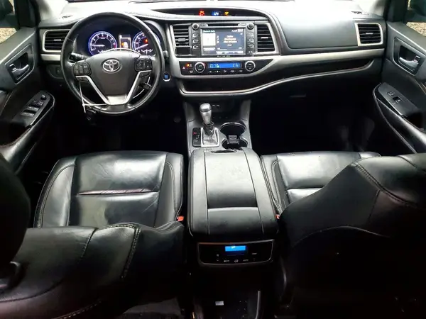 5TDJZRFH5KS564741 2019 TOYOTA HIGHLANDER - Image 8