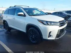 5TDJZRFH5KS571804 2019 TOYOTA HIGHLANDER