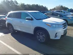 5TDJZRFH5KS581667 2019 TOYOTA HIGHLANDER