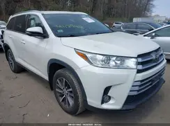 5TDJZRFH5KS594502 2019 TOYOTA HIGHLANDER