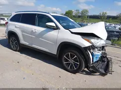 5TDJZRFH5KS603649 2019 TOYOTA HIGHLANDER
