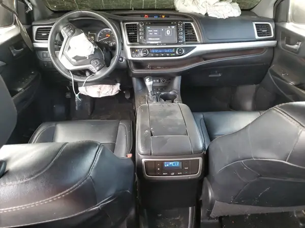 5TDJZRFH5KS606177 2019 TOYOTA HIGHLANDER - Image 8