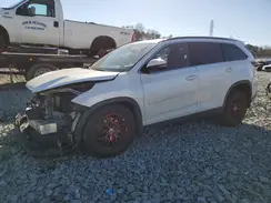 5TDJZRFH5KS607037 2019 TOYOTA HIGHLANDER