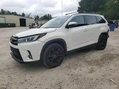 5TDJZRFH5KS609452 2019 TOYOTA HIGHLANDER