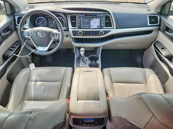 5TDJZRFH5KS612710 2019 TOYOTA HIGHLANDER - Image 8