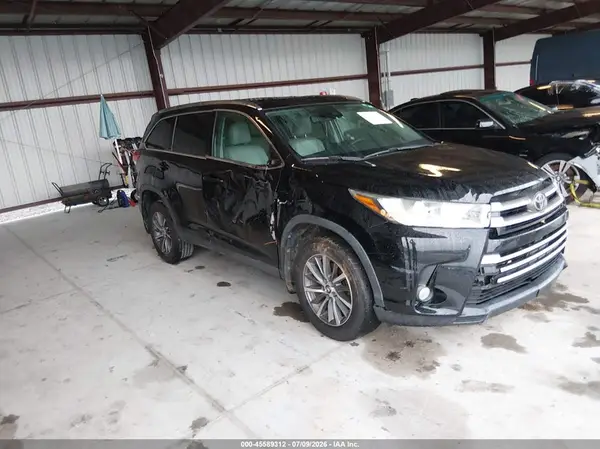 5TDJZRFH5KS613632 2019 TOYOTA HIGHLANDER - Image 1
