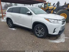 5TDJZRFH5KS628096 2019 TOYOTA HIGHLANDER