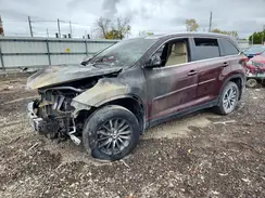 5TDJZRFH5KS705243 2019 TOYOTA HIGHLANDER