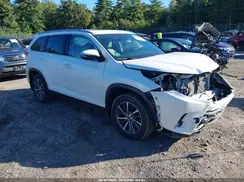 5TDJZRFH5KS706277 2019 TOYOTA HIGHLANDER