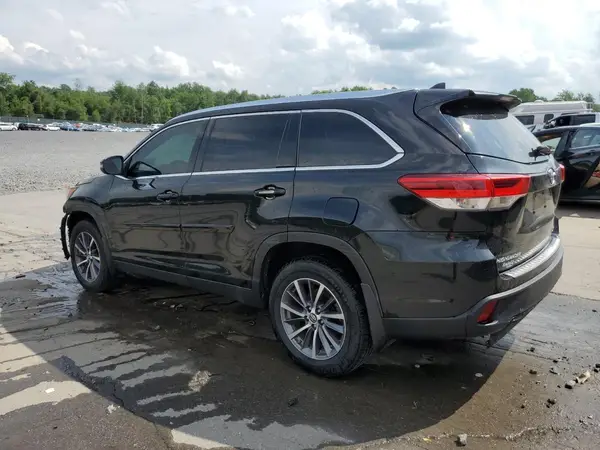 5TDJZRFH5KS707221 2019 TOYOTA HIGHLANDER - Image 2