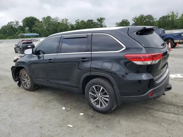 5TDJZRFH5KS734001 2019 TOYOTA HIGHLANDER - Image 2