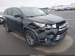 5TDJZRFH5KS742941 2019 TOYOTA HIGHLANDER