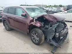 5TDJZRFH5KS747072 2019 TOYOTA HIGHLANDER