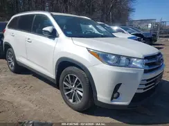 5TDJZRFH5KS933386 2019 TOYOTA HIGHLANDER