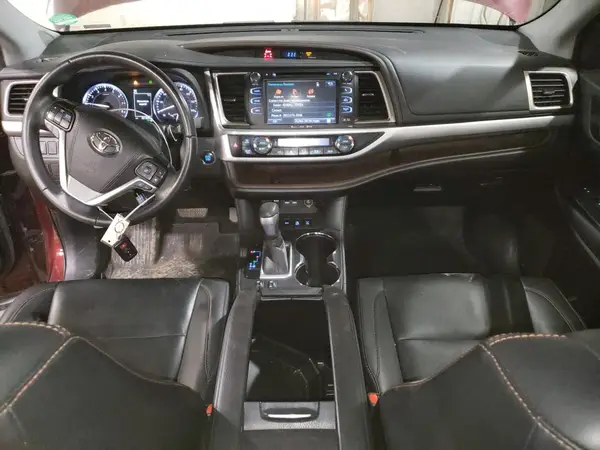 5TDJZRFH5KS945019 2019 TOYOTA HIGHLANDER - Image 8