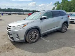 5TDJZRFH5KS959728 2019 TOYOTA HIGHLANDER