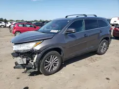 5TDJZRFH5KS984242 2019 TOYOTA HIGHLANDER