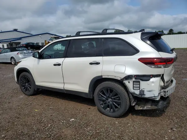 5TDJZRFH5KS985259 2019 TOYOTA HIGHLANDER - Image 2