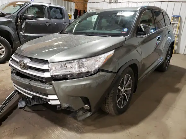 5TDJZRFH6HS383351 2017 TOYOTA HIGHLANDER - Image 1
