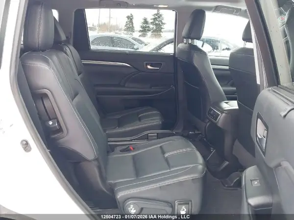 5TDJZRFH6HS402528 2017 TOYOTA HIGHLANDER - Image 8