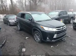 5TDJZRFH6HS429373 2017 TOYOTA HIGHLANDER