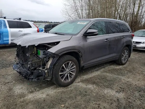 5TDJZRFH6HS432192 2017 TOYOTA HIGHLANDER - Image 1