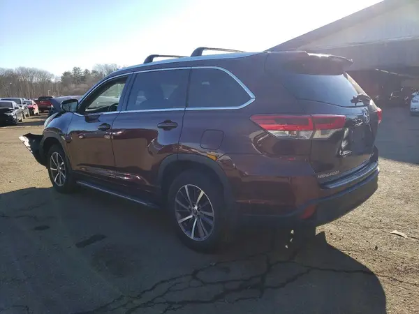 5TDJZRFH6HS449669 2017 TOYOTA HIGHLANDER - Image 2