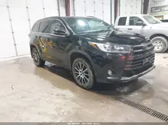 5TDJZRFH6HS451664 2017 TOYOTA HIGHLANDER