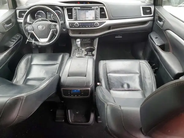 5TDJZRFH6HS461451 2017 TOYOTA HIGHLANDER - Image 8