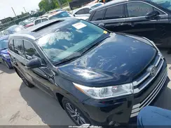 5TDJZRFH6HS463104 2017 TOYOTA HIGHLANDER
