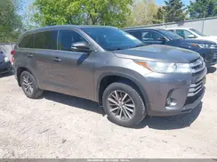 5TDJZRFH6JS523758 2018 TOYOTA HIGHLANDER
