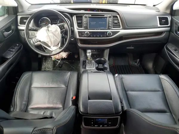 5TDJZRFH6JS537708 2018 TOYOTA HIGHLANDER - Image 8