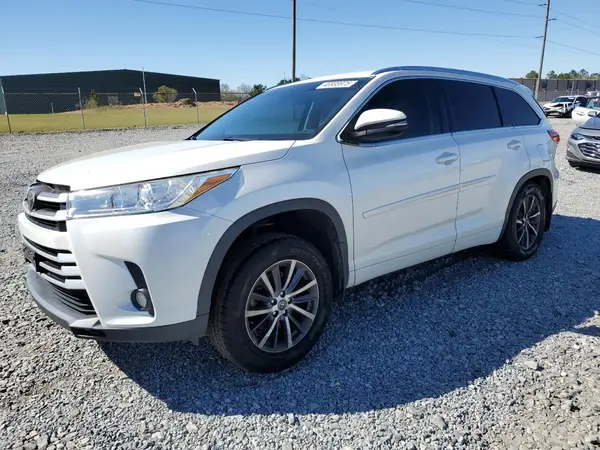 5TDJZRFH6JS545176 2018 TOYOTA HIGHLANDER - Image 1