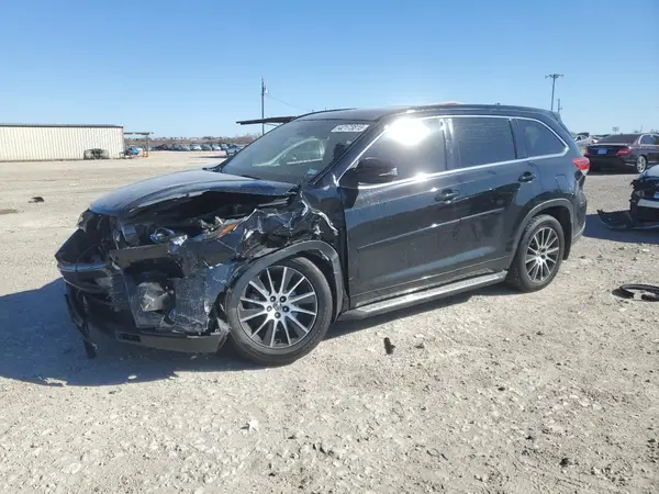 5TDJZRFH6JS549261 2018 TOYOTA HIGHLANDER - Image 1