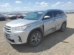 5TDJZRFH6JS551575 2018 TOYOTA HIGHLANDER