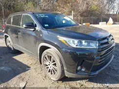 5TDJZRFH6JS553813 2018 TOYOTA HIGHLANDER