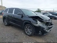 5TDJZRFH6JS559269 2018 TOYOTA HIGHLANDER