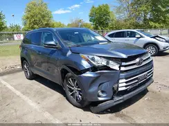 5TDJZRFH6JS804636 2018 TOYOTA HIGHLANDER