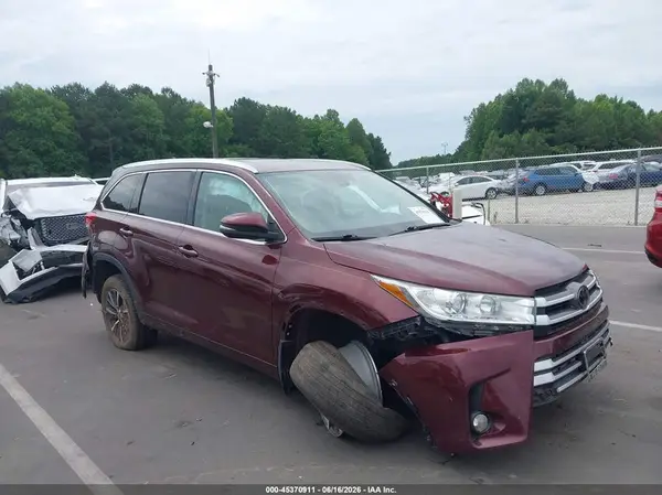 5TDJZRFH6JS846160 2018 TOYOTA HIGHLANDER - Image 1