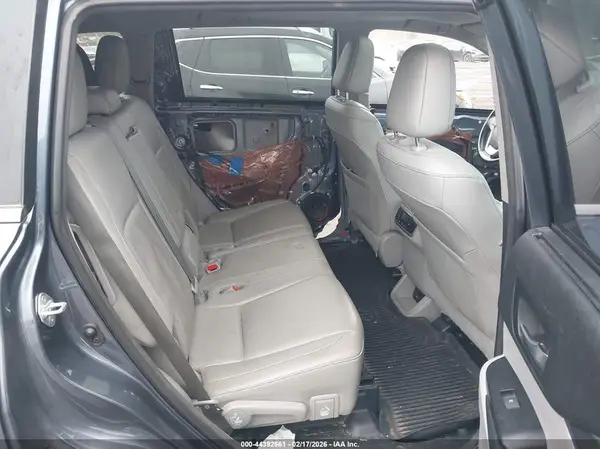 5TDJZRFH6JS870748 2018 TOYOTA HIGHLANDER - Image 8