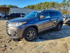 5TDJZRFH6JS873665 2018 TOYOTA HIGHLANDER