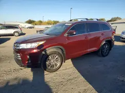 5TDJZRFH6JS886934 2018 TOYOTA HIGHLANDER