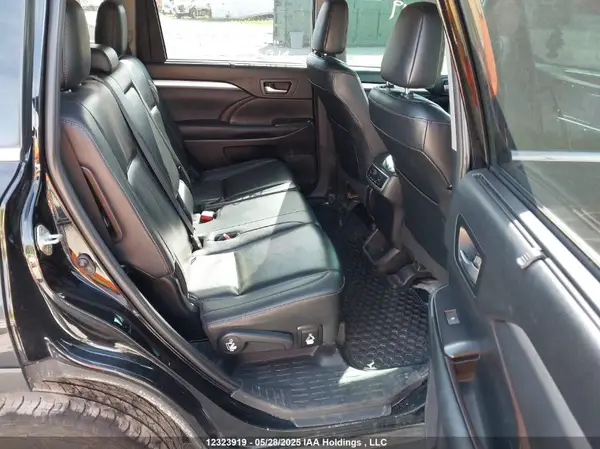 5TDJZRFH6KS566885 2019 TOYOTA HIGHLANDER - Image 8